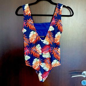 Sweet Paradise Club one piece